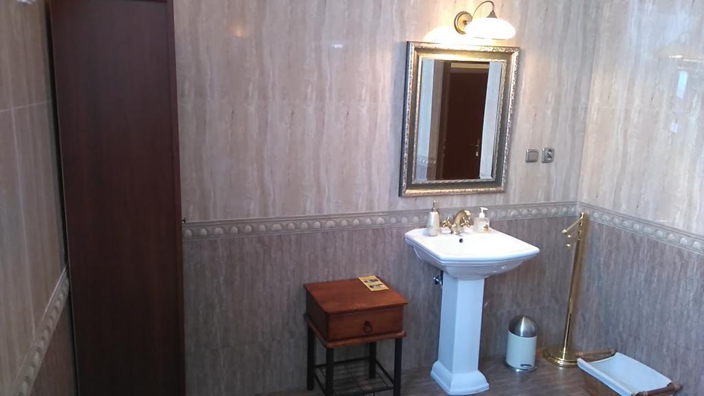 بودكوفا ليشنا Villa Podkowa المظهر الخارجي الصورة